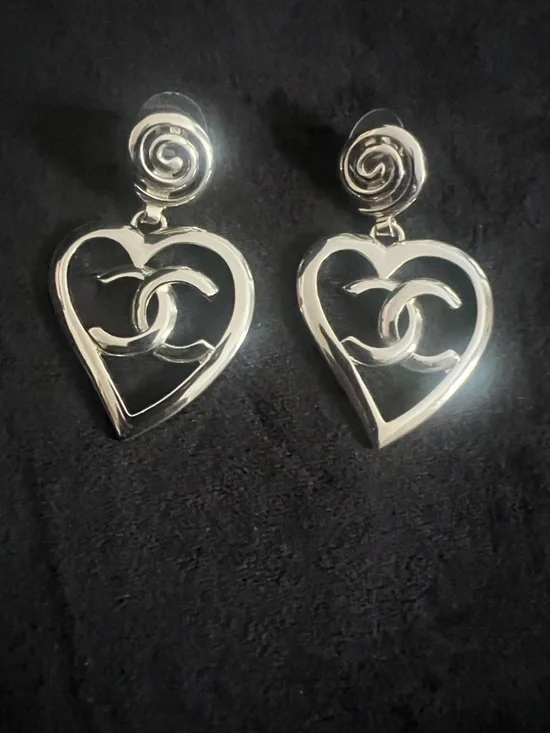 CHANEL Silver Open Heart CC Drop Earrings - Picture 2 of 8